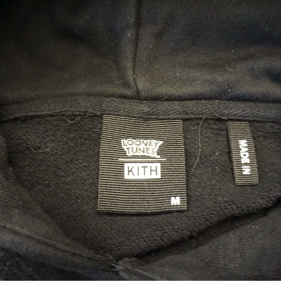 Kith x Looney Tunes "That's All Folks" Hoodie Size Medium - Picture 5 of 7